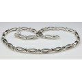 elegant colier choker  " Infinity ". design contemporan. Danemarca cca 1980